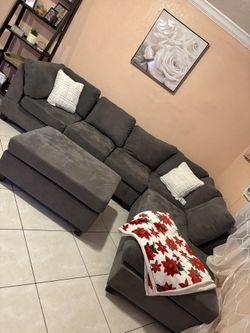 Sectional Sofa