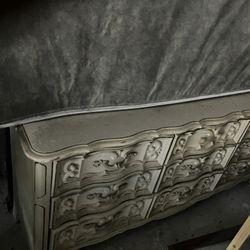 Vintage English dresser set