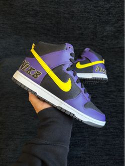 NIKE DUNK HIGH LAKERS SIZE 8.5 MENS