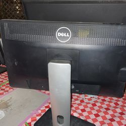 Dual Dell Monitors 
