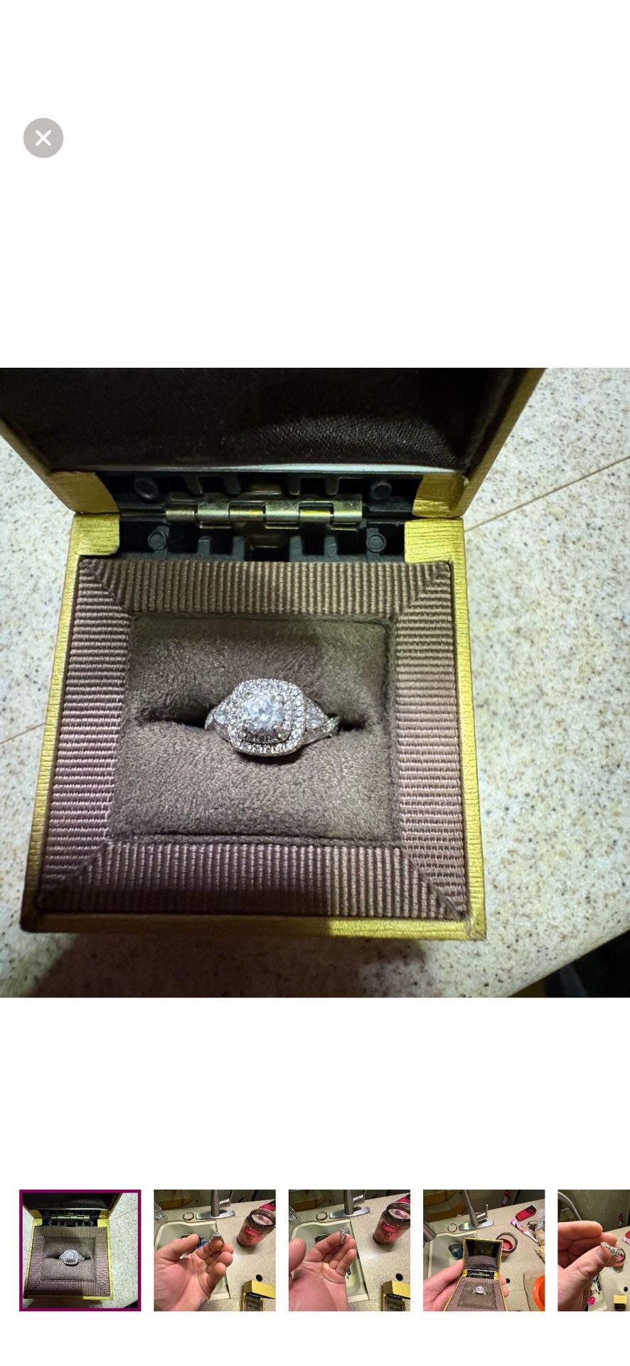 Diamond /White Gold Engagment Ring