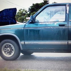 Gmc Sonoma Truck For Parts Or Rebuild