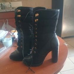 Vianela Block Heel Boots