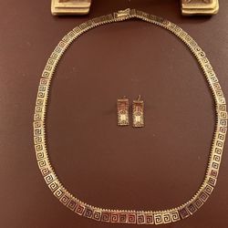 10 K Gold Necklace And Earrings Used Few Times Looks Like New !🌺