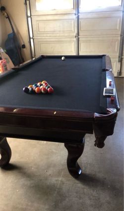 Pool table