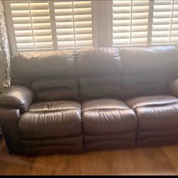 Two piece leather recliner set