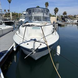 2005 Bayliner 245 Boat Yacht Cruiser 