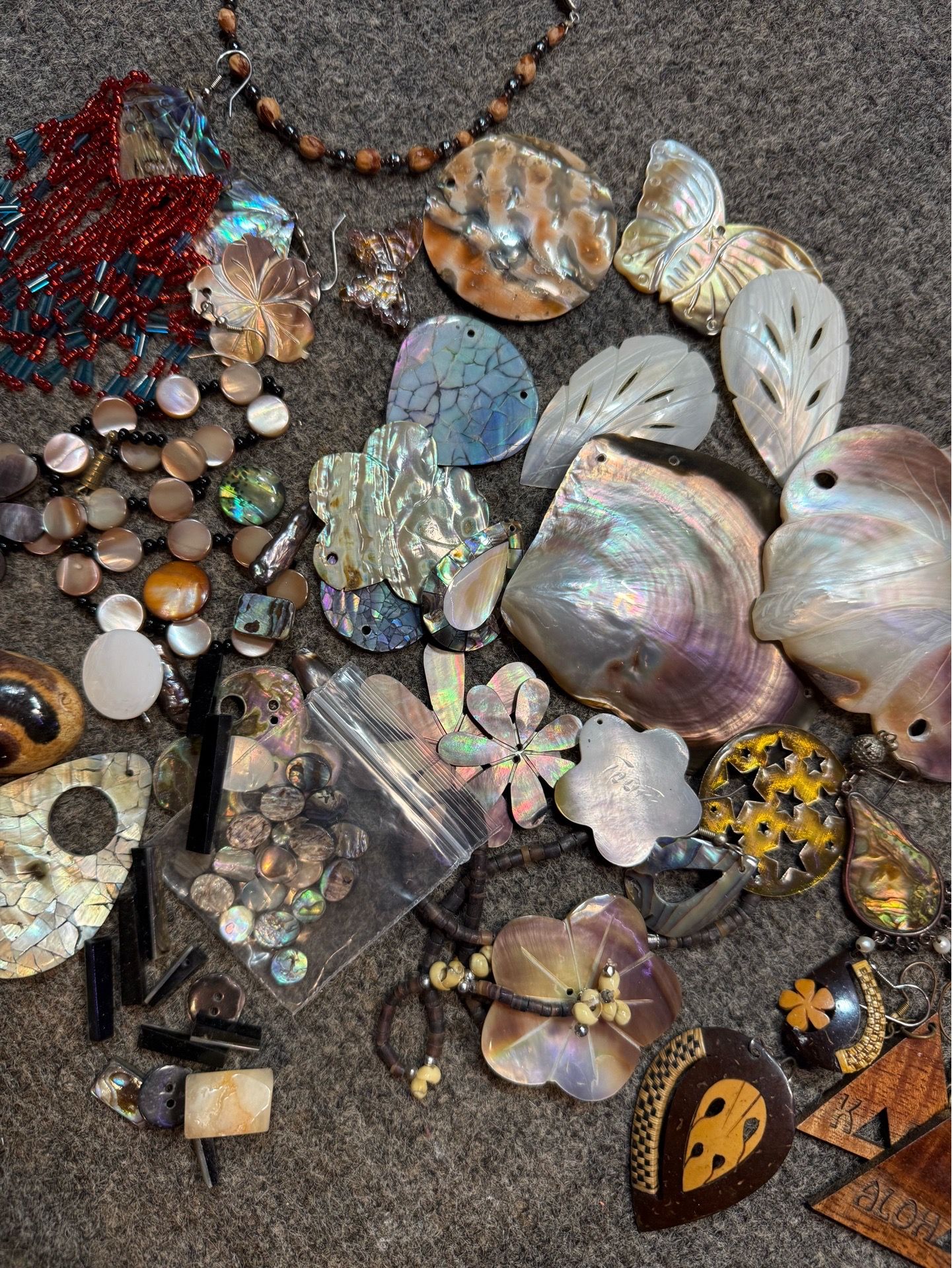 Mother of Pearl/ abalone lot