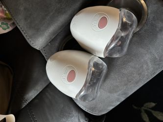 Breast pumps