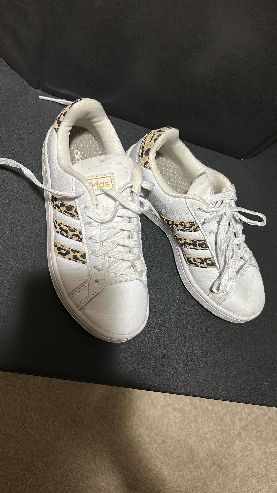 Girls Adidas Shoes Size 5.5