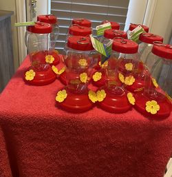 Lot Of 10 Hanging Hummingbird Feeders