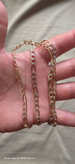 Figaro chain of 14 k.11 grams