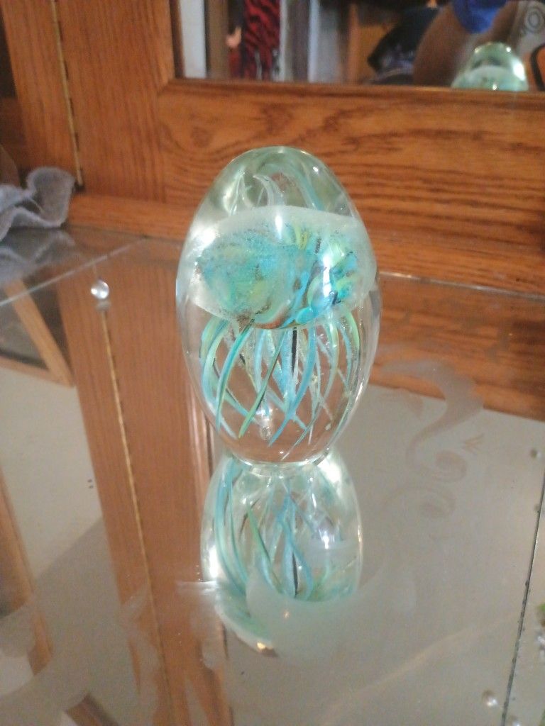 Glass Collector Jellyfish Decor