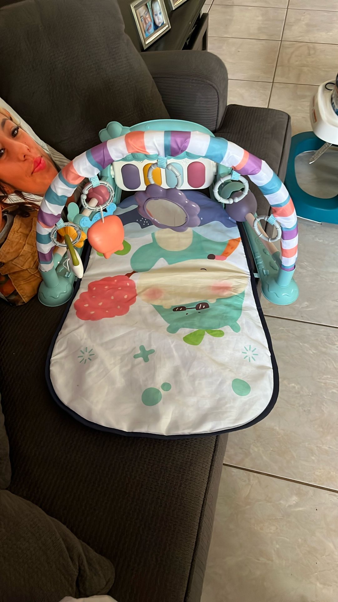 Tummy time piano mat
