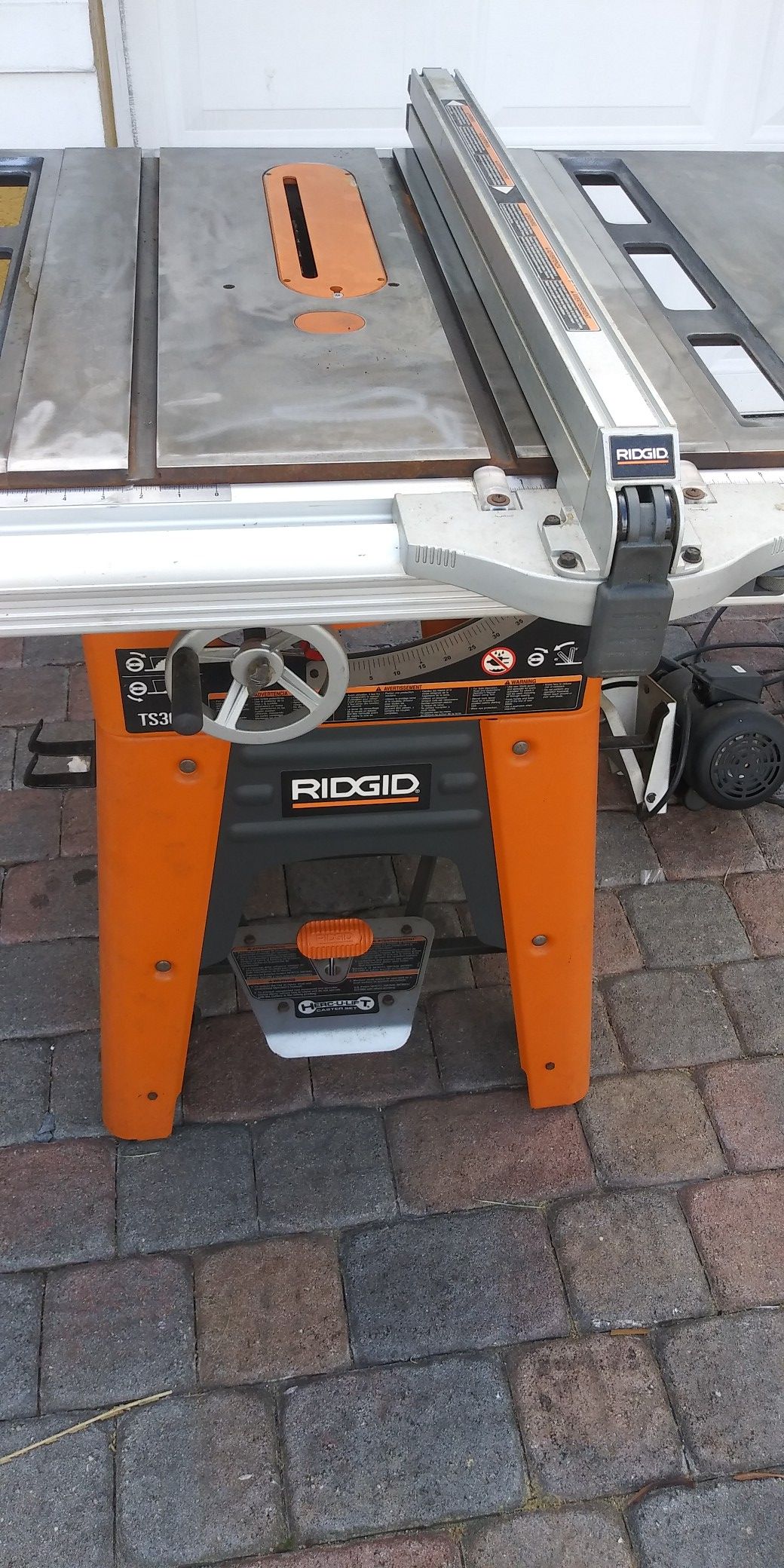 RIDGID TS3650 Full size table saw for Sale in Hollywood, FL OfferUp