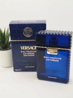 Versace 

Versace Eau Fraiche Extreme Eau De Parfum

3.4 fl ⭐️