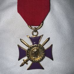 Vintage Butler & Wilson (B&W) Numbered Enamel Sphinx Medallion Ribbon Military Medal Brooch