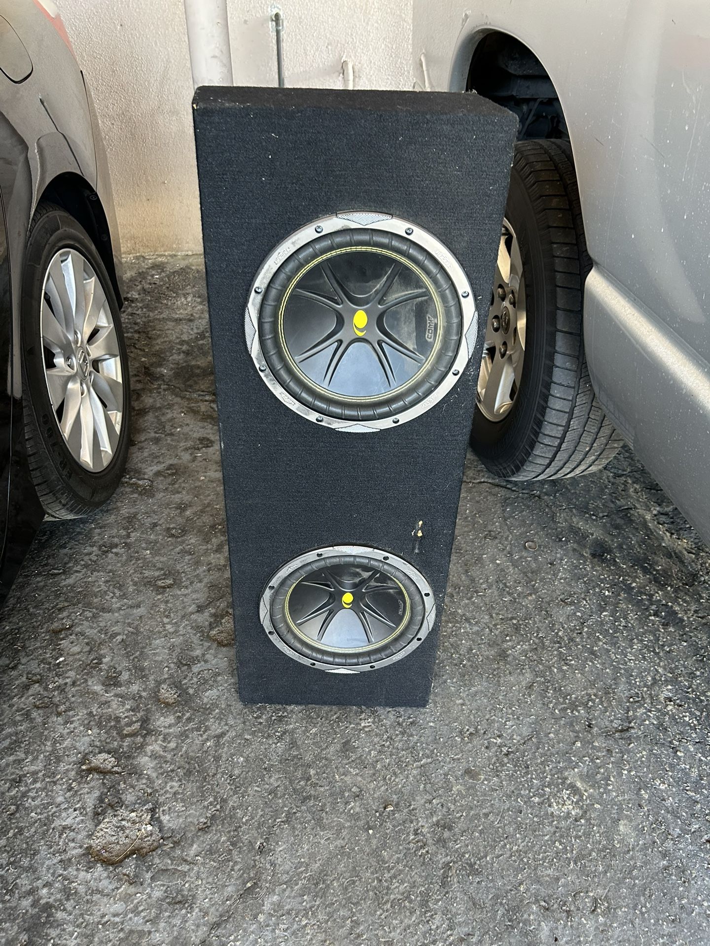 2 10in Kicker Subwoofers