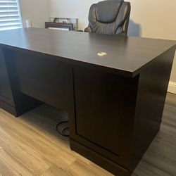 Office Desk, Chair, & File Cabinet 