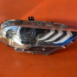 2018 2019 2020 Ford Mustang RH Right LED Headlight OEM 84132P46E