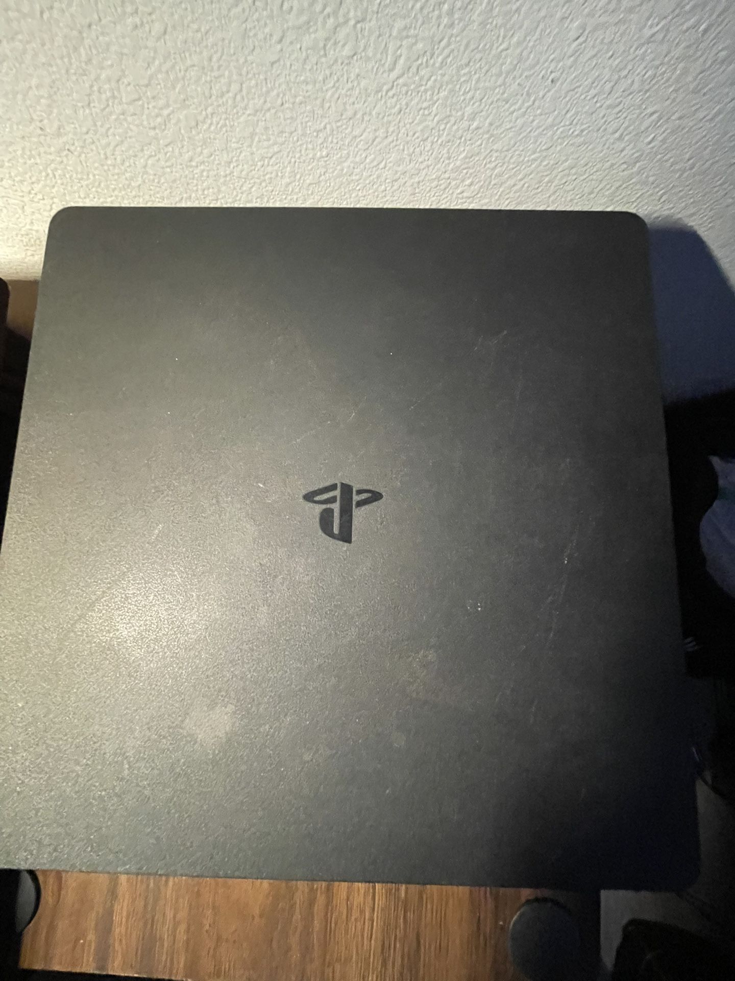 PS4 Slim