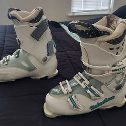Salomon Women's Ski Boots