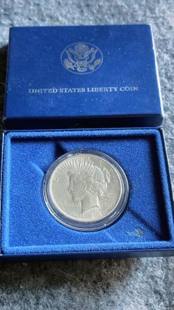1923 Peace Dollar $1 Silver Morgan Coin