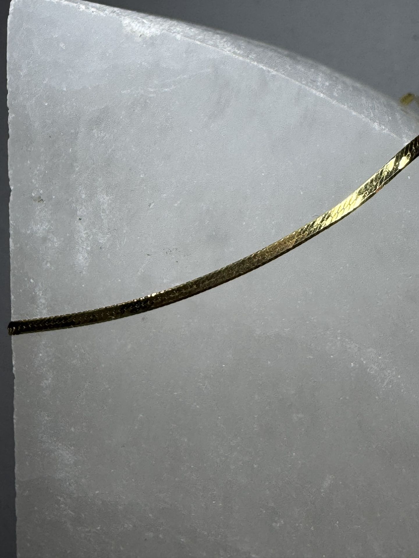 14K Solid Gold 1.4MM Herringbone Bracelet 7” .7g