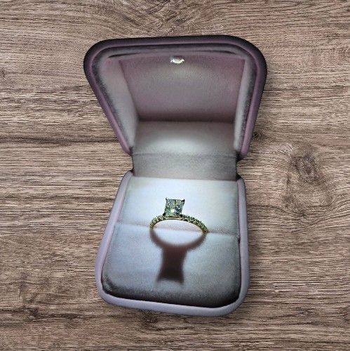 Engagement Ring Natural Diamond Princess Cut