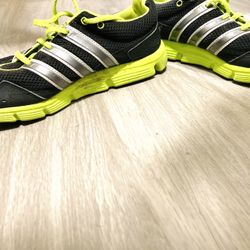 Adidas Men’s Size 11