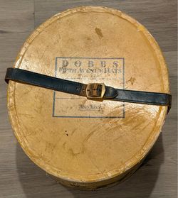 Vintage Dobbs Fifth Avenue Oval Hat Box with Strap