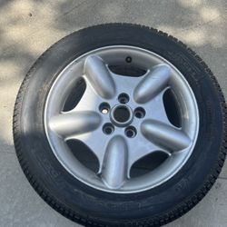 Pirelli P Zero Asimmetrico tire, sized 245/50 ZR17 with Porsche 928 Wheel