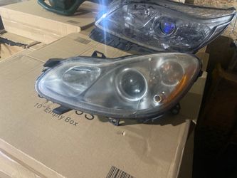 2013 Smart Fortwo left headlight