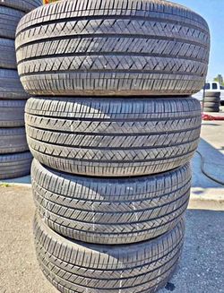 255/50r20 Bridgestone tires con 80% de Vida las 4