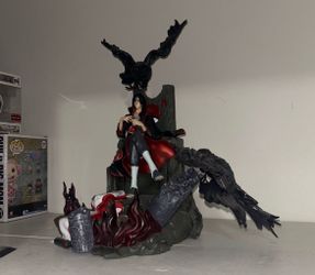Itachi statue
