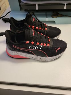 Puma Women Like New