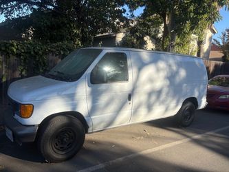 2005 Ford E-150