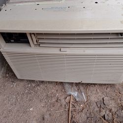 Window AC unit