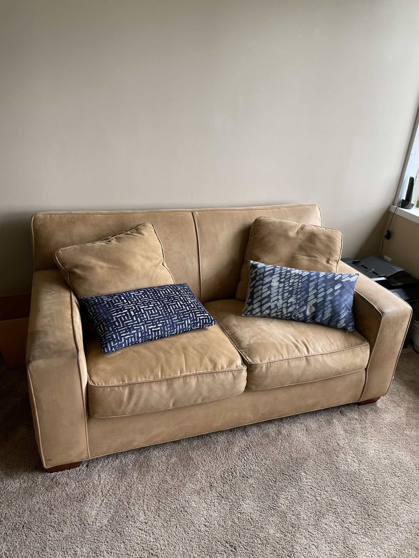 Nice microfiber loveseat , Small Couch