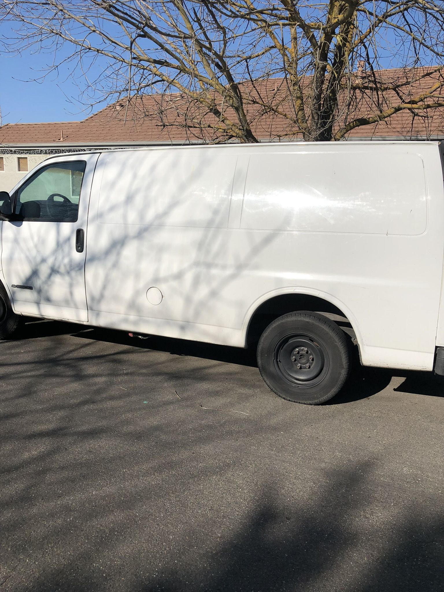 Carpet Cleaning Machine w/van
