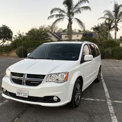 2017 Dodge Caravan 