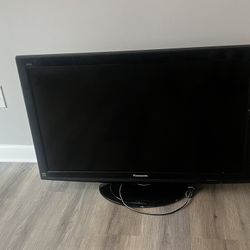 Panasonic 50-55” Television