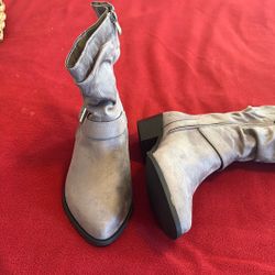 Boots For Sell