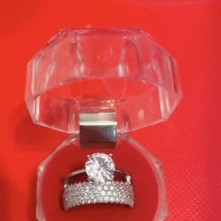Engagement Ring With Box 