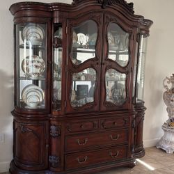 Selling Like New China Cabinet For Cheap