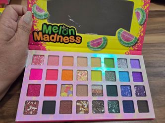 Eyeshadow palettes $10