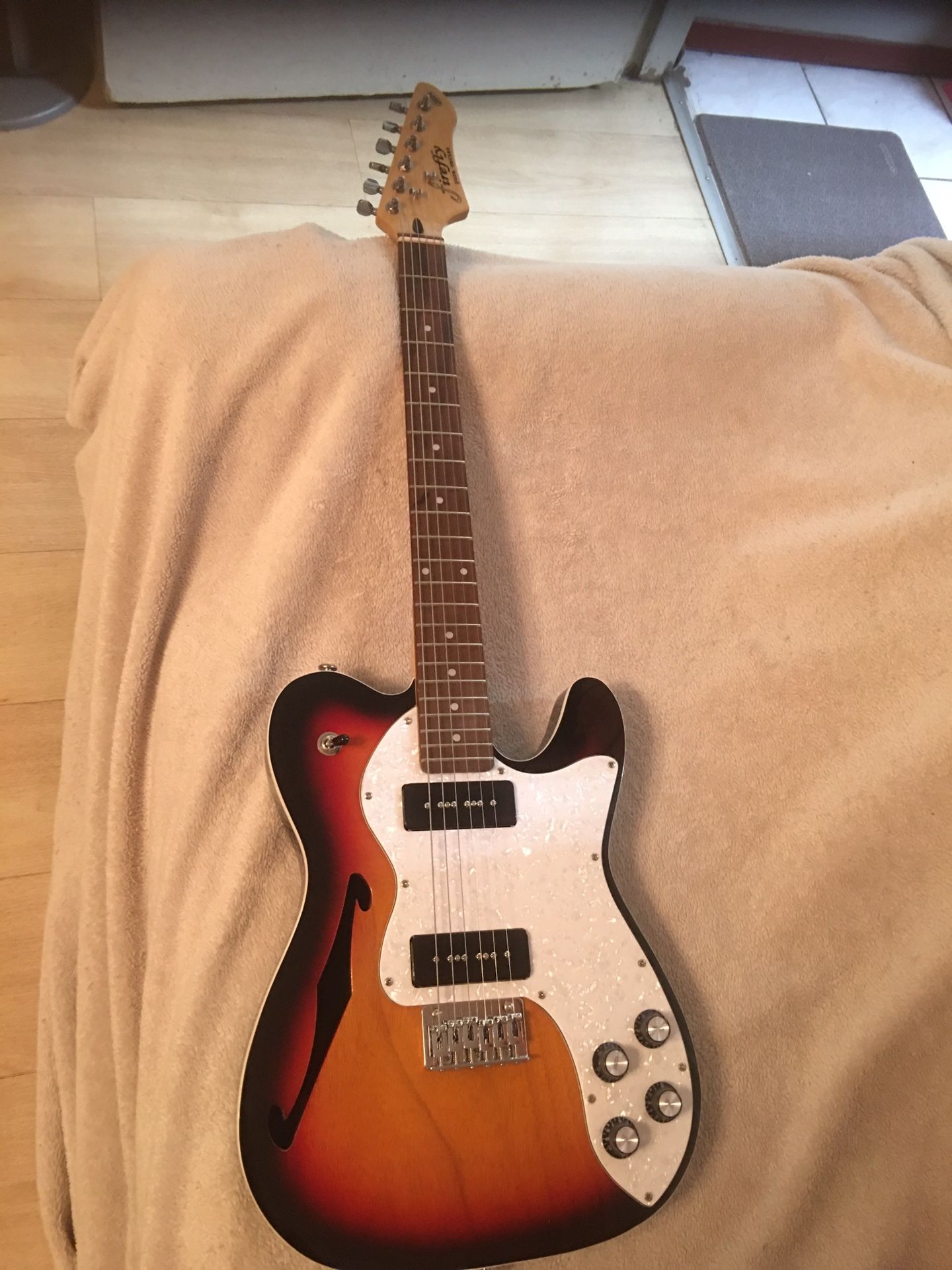 Telecaster Style Fender Clone Firefly Thinline 