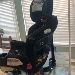 Graco Infant/Toddler Car Seat