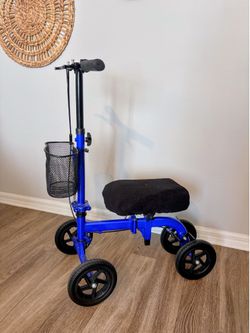 Knee Scooter with basket