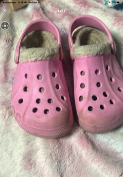 Fuzzy crocs size 9
